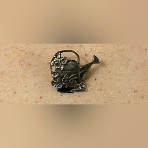 2000 Birds And Bloom Pewter Pin